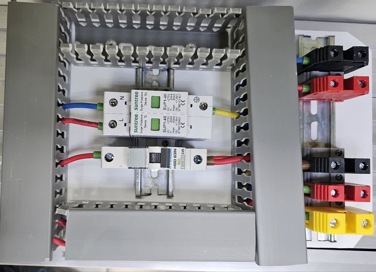 تابلوی کامپوزیتی ac تک فاز 5 کیلووات فتوولتائیک